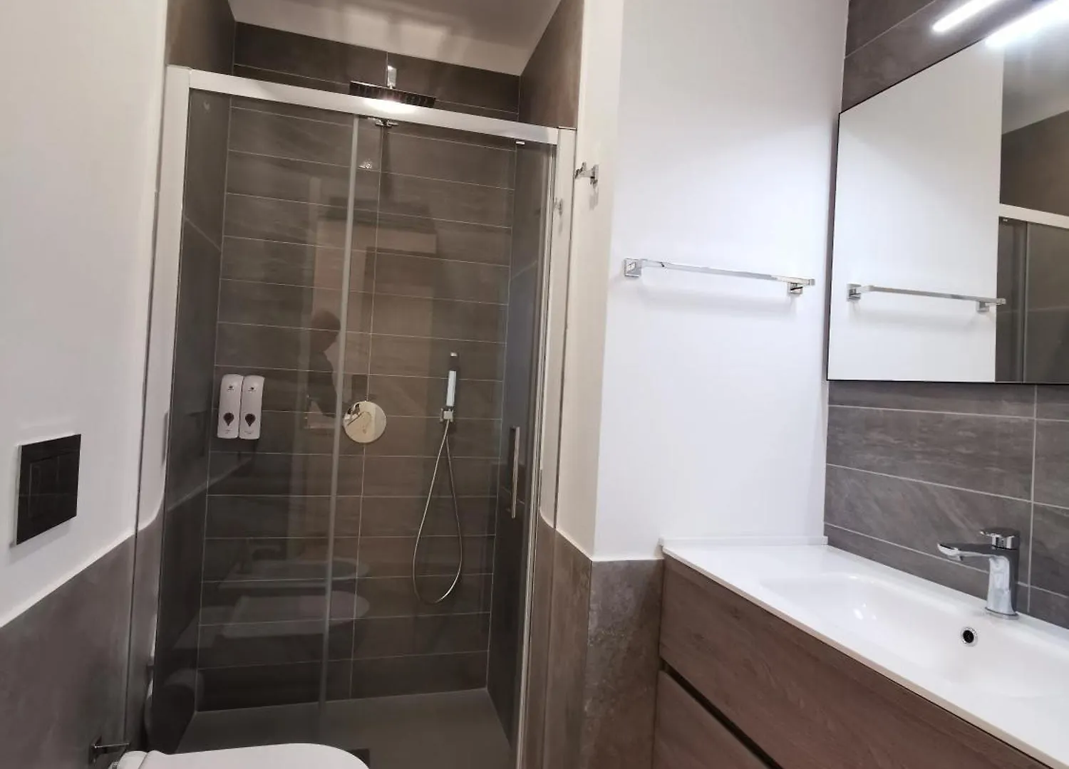 Dagnino House - Luxury Apartment In The Center Of Palerme