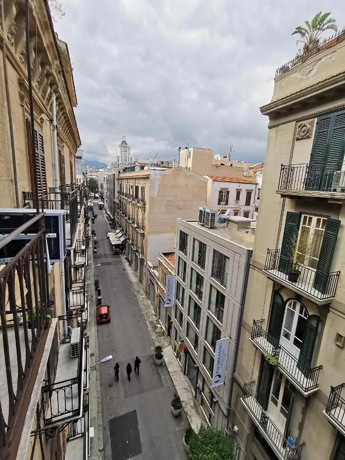 Dagnino House - Luxury Apartment In The Center Of Palerme
