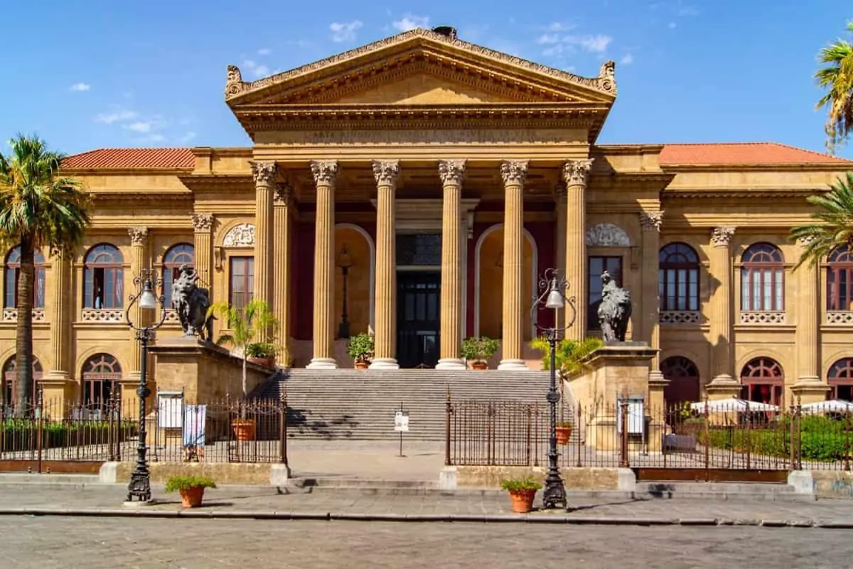 Dagnino House - Luxury Apartment In The Center Of Palerme