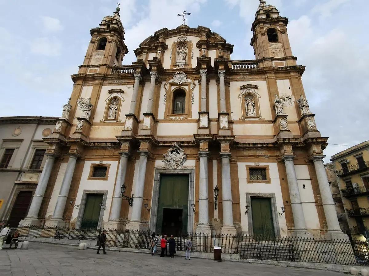 Dagnino House - Luxury Apartment In The Center Of Palerme Italie